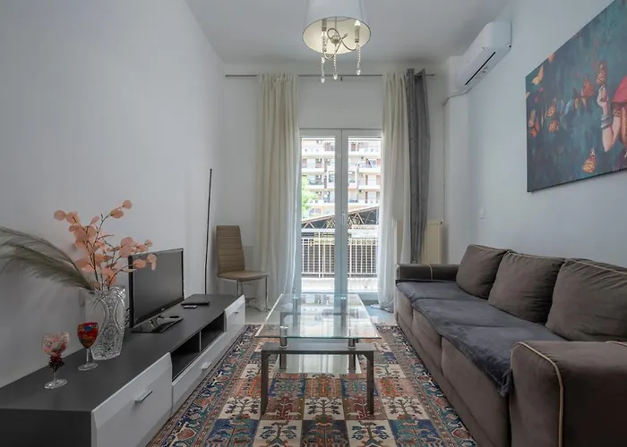 Kosmos Service Apartment City Center 3 With Additional Cost Parking