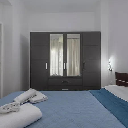 Kosmos Service Apartment City Center 3 With Additional Cost Parking Thessaloniki Exterior photo